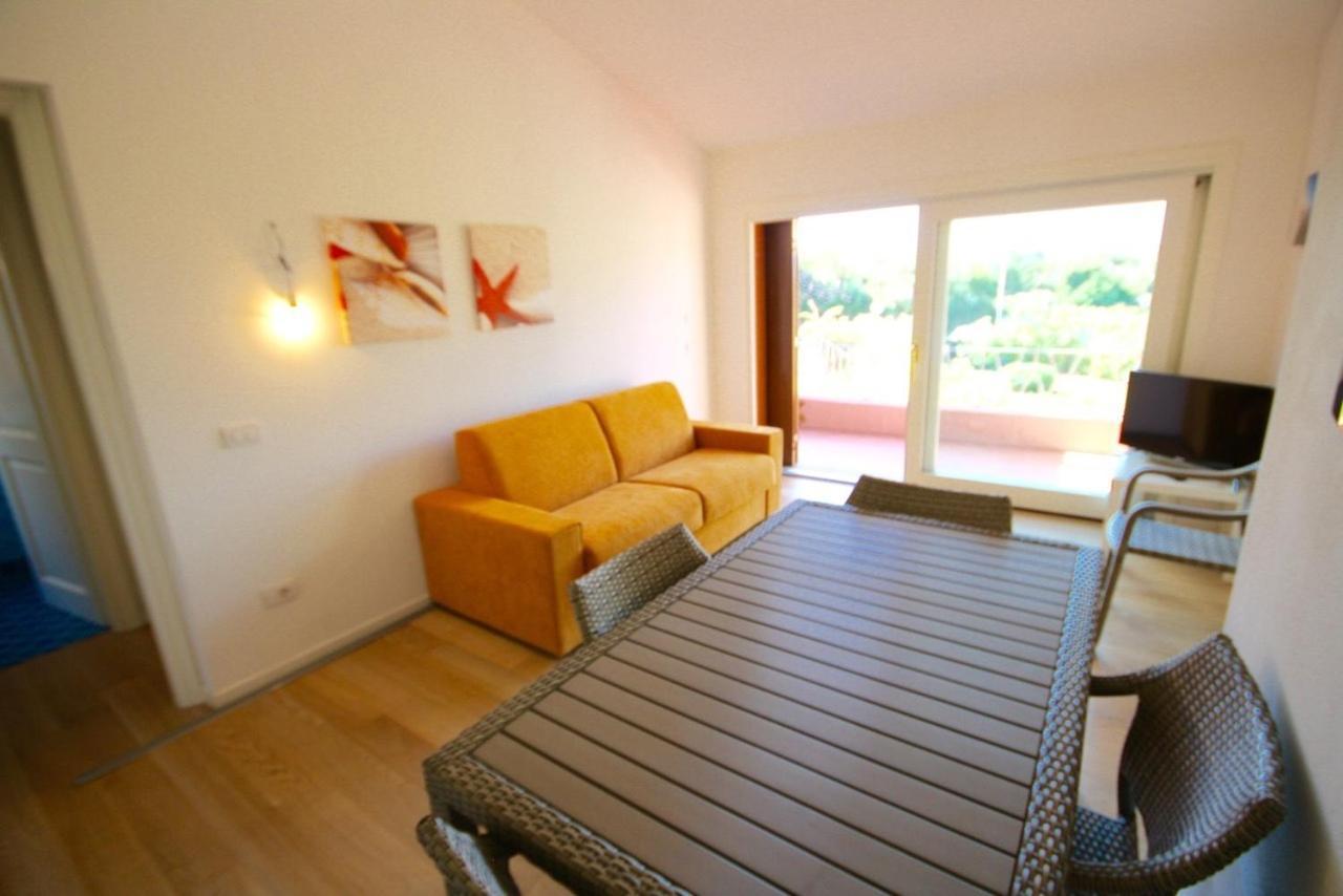 Residenze Dei Fiori Villa Porto Rotondo Bilik gambar