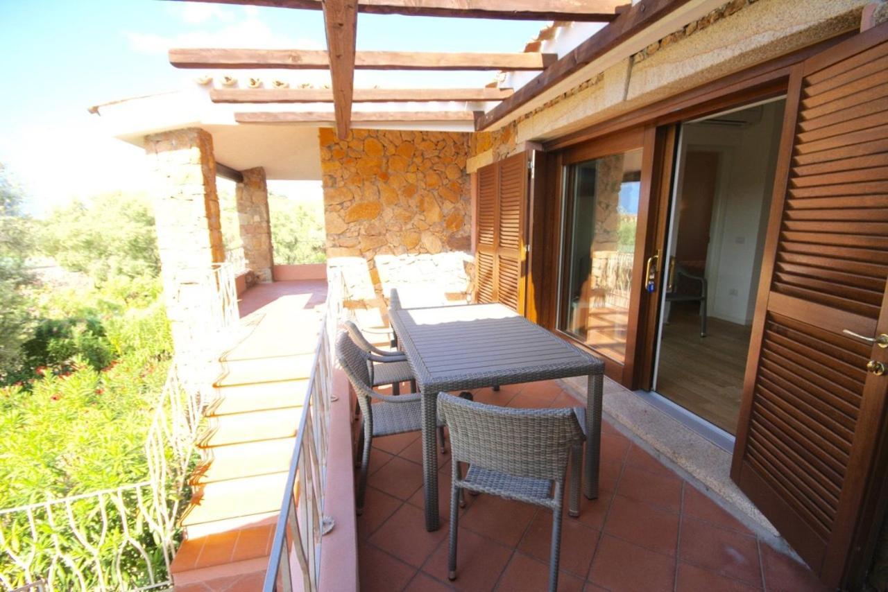 Residenze Dei Fiori Villa Porto Rotondo Bilik gambar