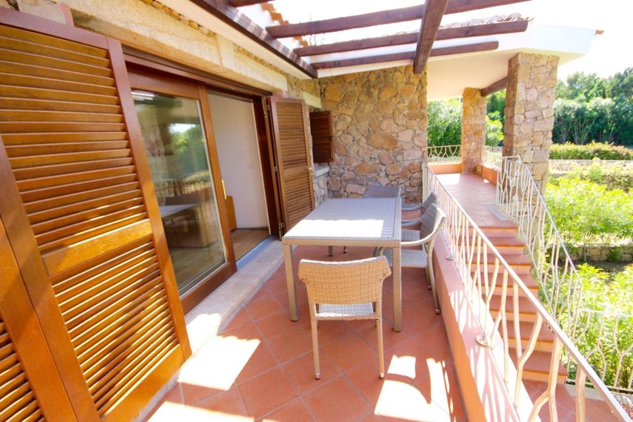 Residenze Dei Fiori Villa Porto Rotondo Bilik gambar
