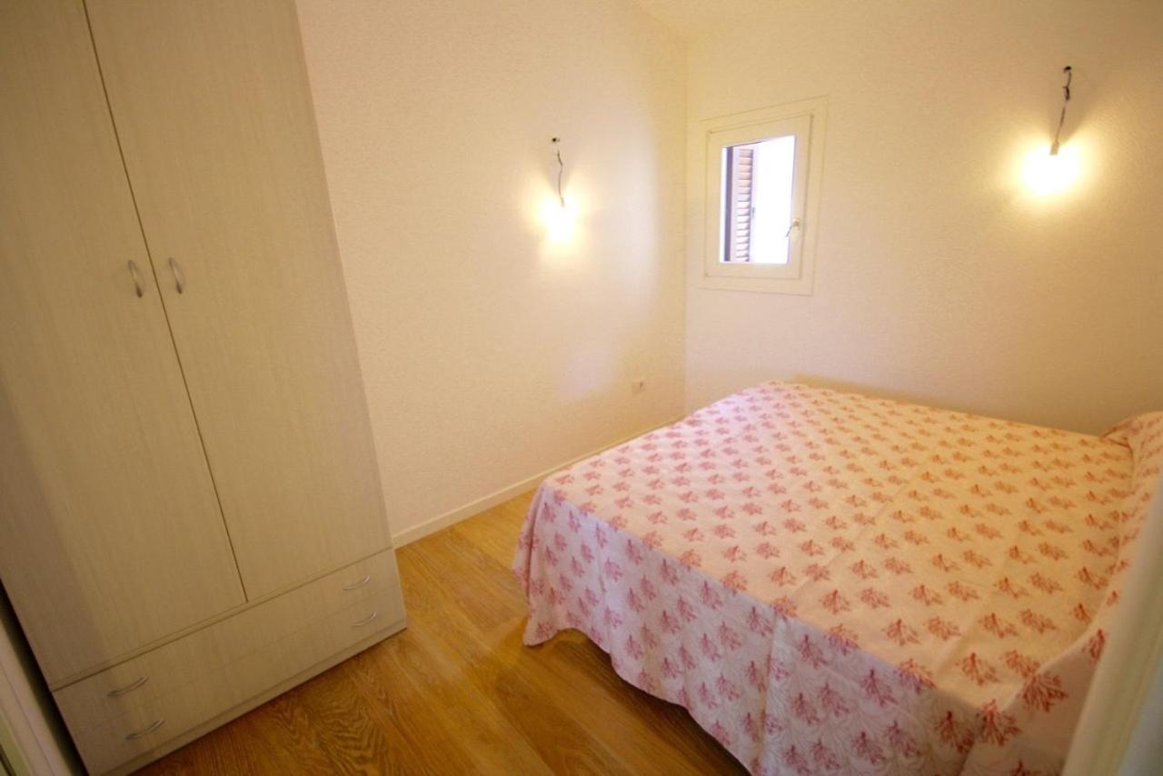 Residenze Dei Fiori Villa Porto Rotondo Bilik gambar