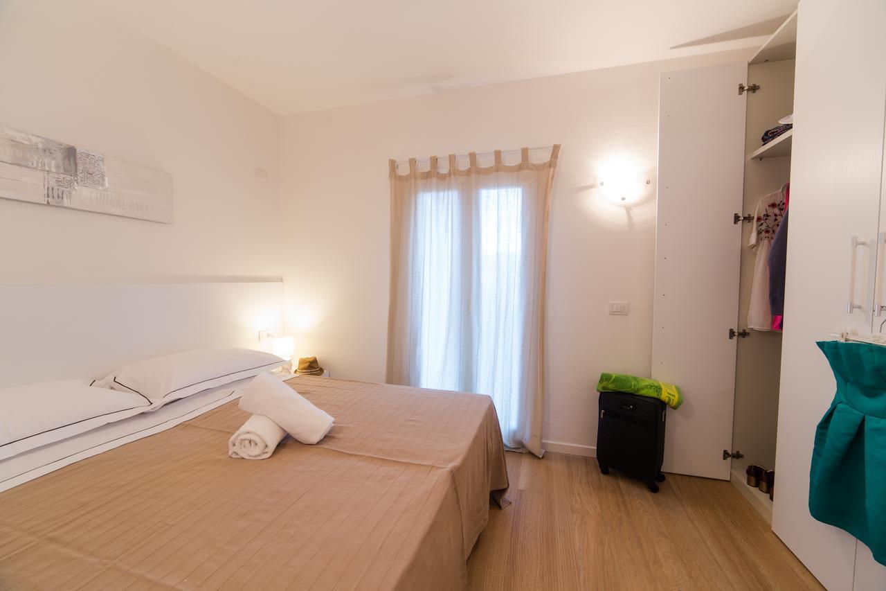 Residenze Dei Fiori Villa Porto Rotondo Luaran gambar
