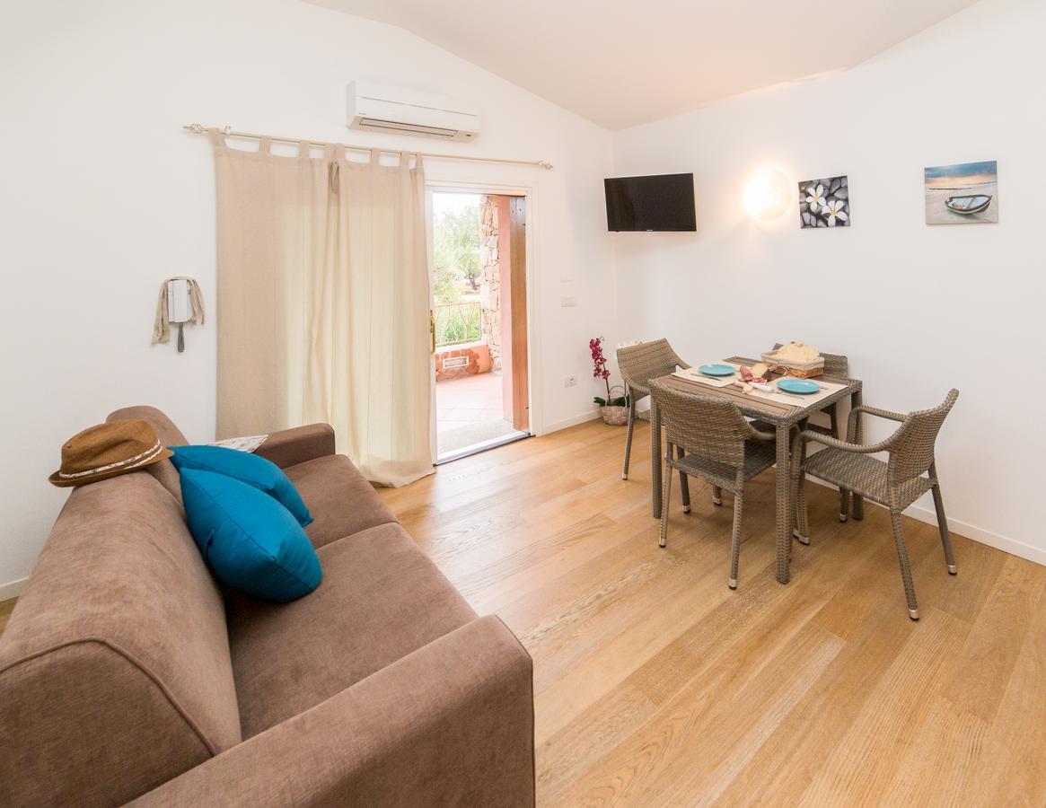 Residenze Dei Fiori Villa Porto Rotondo Luaran gambar
