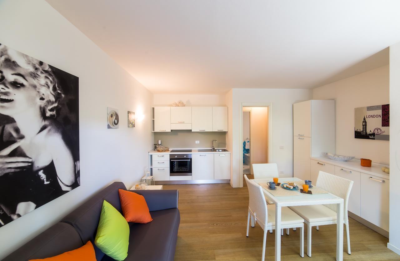 Residenze Dei Fiori Villa Porto Rotondo Luaran gambar