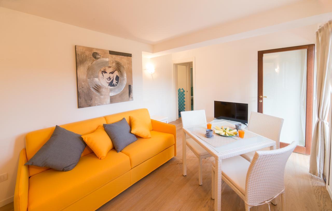 Residenze Dei Fiori Villa Porto Rotondo Luaran gambar